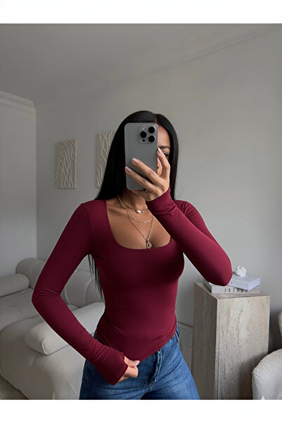 Boubon Co Burgundy Women's U-Neck Long Sleeve Finger-Looped Burgundy Women's Blouse