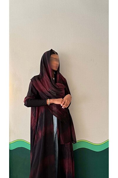 AYA عباية سوداء مع بليزر مطرز مبطن بالشيفون