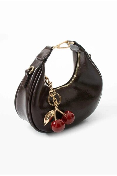 Larolina حقيبة يد وكتف نسائية من الجلد الصناعي البني موديل بيتي مع هدية ساحرة