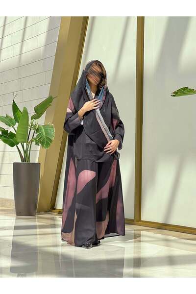 AYA عباية حريرية مطبوعة بالورود باللون البني