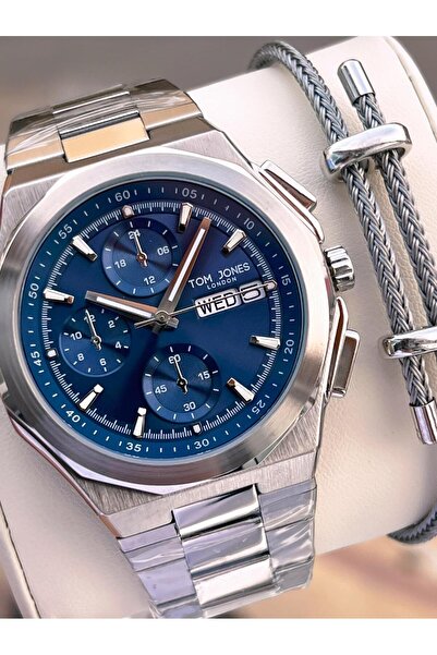 Tom Jones Men's Wristwatch 10046 with Bracelet Gift, Steel Strap, 3 Atm Water Resistant, 2 Years Warranty.