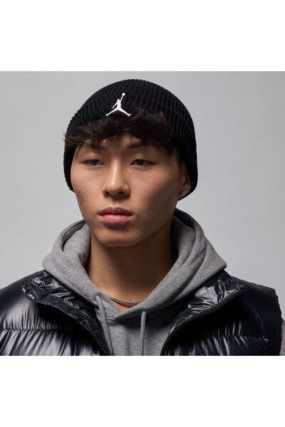 Nike Caciula unisex U J TERRA BEANIE ESS - FZ2055010