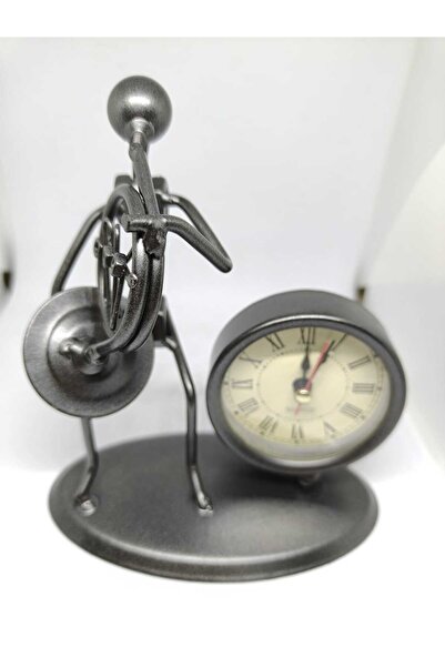 Meya design Sanat ve Zamanın Buluşması: Müzisyen Figürlü Dekoratif Metal Masa...