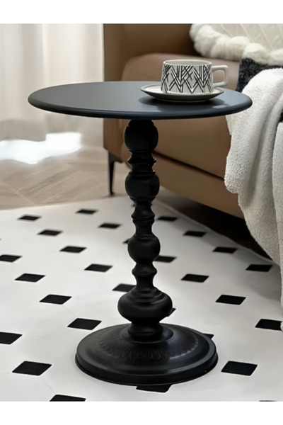 BEC60 Elegant retro-style metal serving table