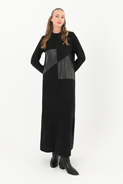 Puane Deri Detaylı Siyah Tasarım Tesettür Elbise