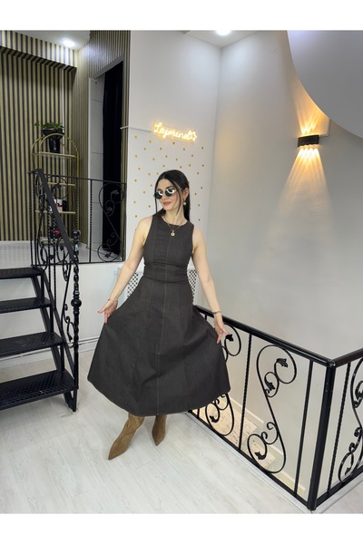 Butik Kahverengi Eskitme kot denim biye dikişli belden genişleyen halter yaka...