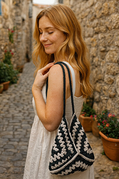 Tasarım El Örgüsü Motif Çanta