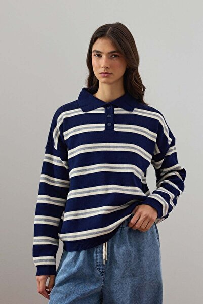 Ceylan Otantik Navy Blue Button Detail Knitwear Sweater