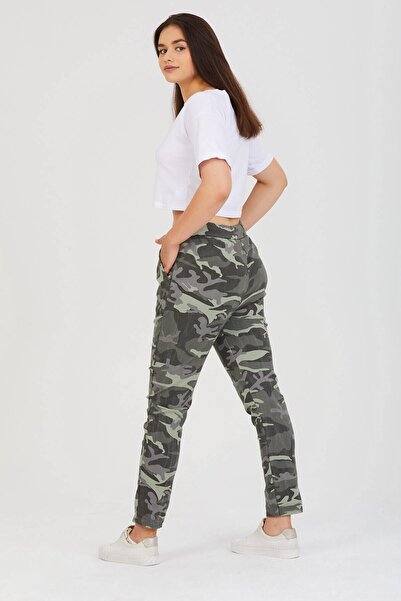 della moor Women's Khaki Italian Camouflage Pattern Lycra Trousers