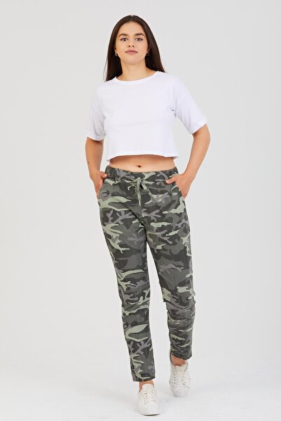 della moor Women's Khaki Italian Camouflage Pattern Lycra Trousers