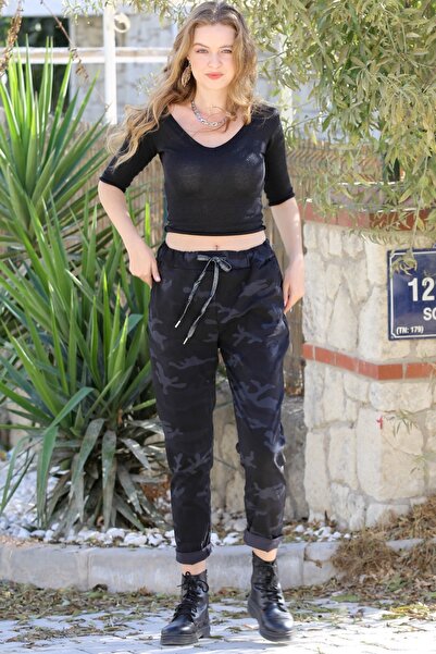 della moor Women's Black Italian Camouflage Pattern Skinny Leg Trousers