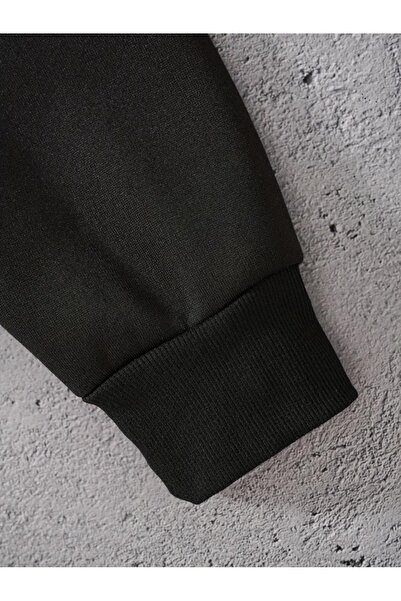 LAYORA Loose Fit Zip up Sweatshirt for Streetwear