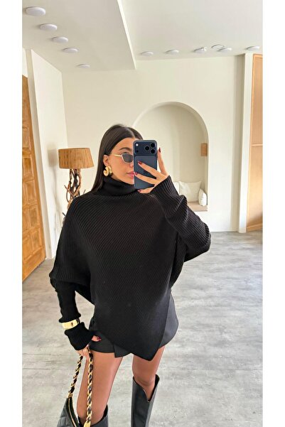 Gaus Black Turtleneck Asymmetrical Cut Sweater Gaus-00761