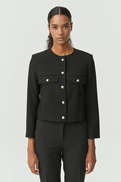 PAULMARK سترة قصيرة نسائية بتفاصيل أزرار ذهبية