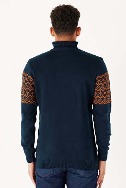 AC&Co / Altınyıldız Classics Navy Blue-Tile Standard Fit Regular Cut Turtleneck Zigzag Patterned Knitwear Sweater