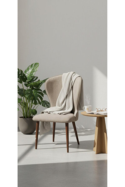 DEC39 High quality single chair for a comfortable seating experience