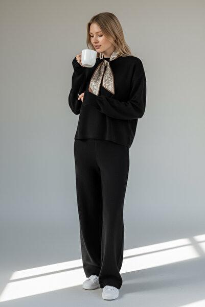 NEWCO Scarf, Biscuit Collar, Wide Leg, Two-Piece Knitwear Set