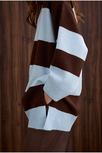 HEQA Striped V-Neck Sweater Brown-Ice Blue
