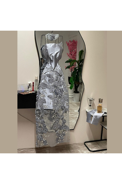 FASHİON TREND Rose and Mikado embroidered evening dress