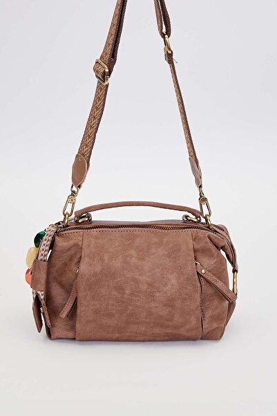 Levidor Camel multi-accessory detailed shoulder bag
