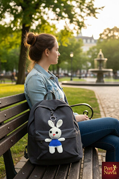 PERİNUVİA سلسلة مفاتيح أميجورومي مصنوعة يدويًا – لعبة صغيرة للهدايا - أزرق