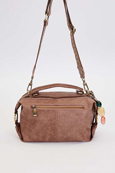 Levidor Camel multi-accessory detailed shoulder bag
