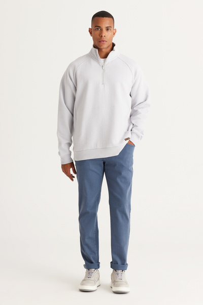 AC&Co / Altınyıldız Classics Light Gray Loose Fit Stand Collar Fleece Lined 3 Thread Patterned Sweatshirt