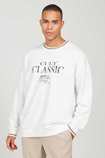 AC&Co / Altınyıldız Classics Off-White Oversized Loose Fit Cotton Sweatshirt with Fleece Inside and 3 Thread Crew Neck