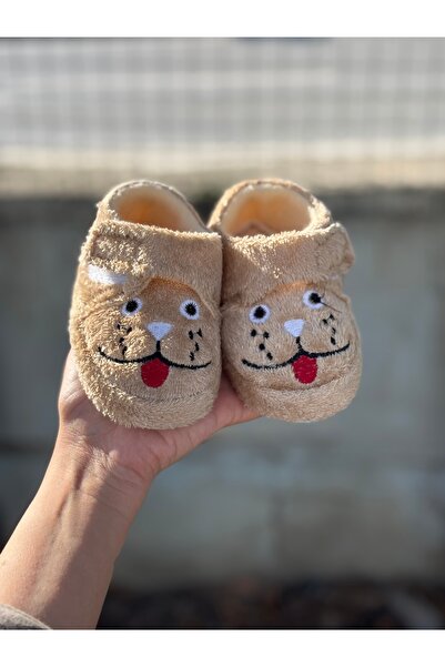Bold Boutique Children's Slippers with Cute Figures, Children's Nursery Shoes