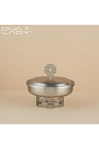 DIVA LADY A luxurious silver stainless steel serving dish with a decorative lid – measuring 17.5 x 10 x 10 cm for elegant hospitality ✨