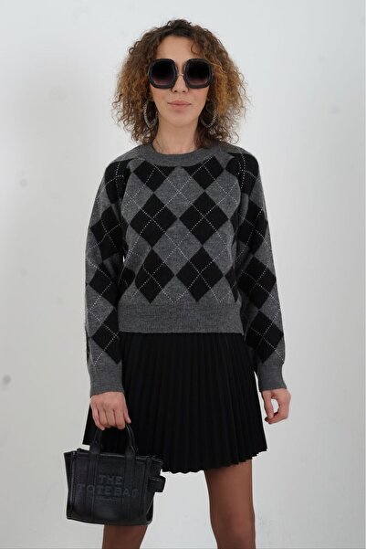 Zelish My Sister Smoked Diamond Patterned Sweater