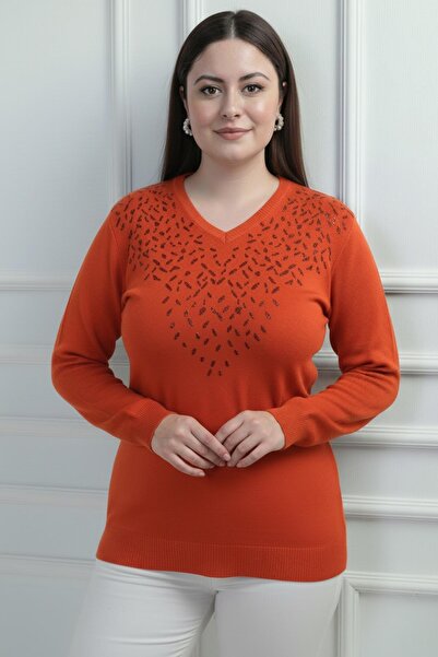 By Saygı Women's V-Neck Front Glitter Detailed Plus Size Knitwear Blouse