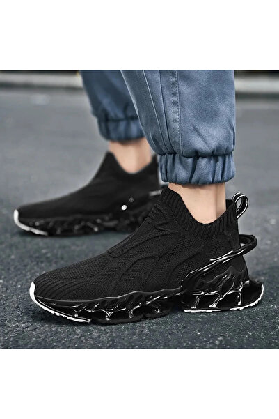 1way Easy-to-wear, lightweight athletic shoe