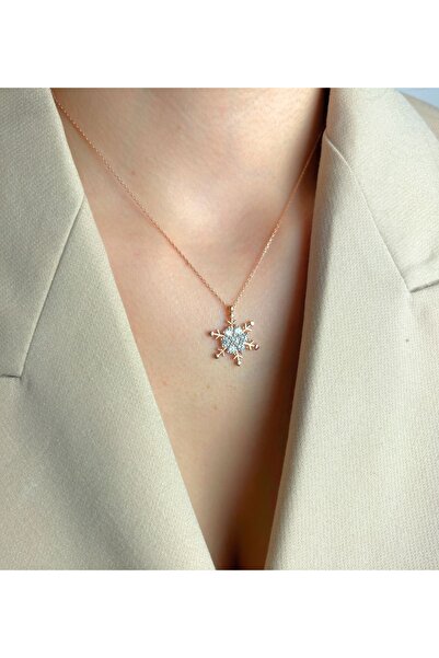 Şimal Silver 925 Ayar Gümüş Beyaz Taşlı Kartanesi Kolye