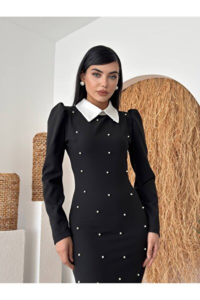 ADAMODA.RO Rochie lungă și elegantă, accesorizată cu perle