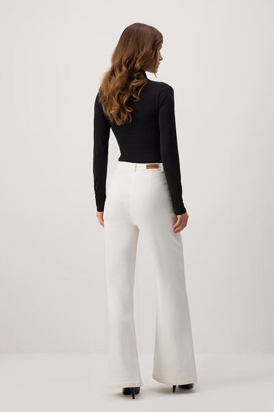 Touché Privé LONG SLEEVE STRAP BODY