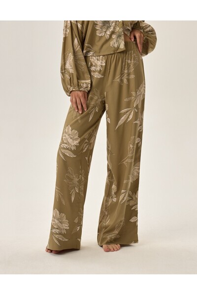 Henderson Women's Pajama Set Button Down Blouse & Wide Long Pants Floral Pattern Elegant | Fleur