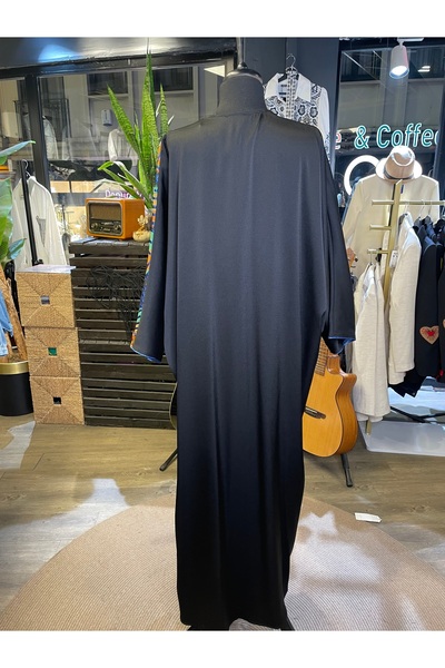 AJAL Women's Embroidered Long Sleeve Slim Special Design Abaya Kimono