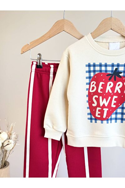 Pinkitokids Berry Sweet Printed Sweatshirt and 3 Yarn Pants Set