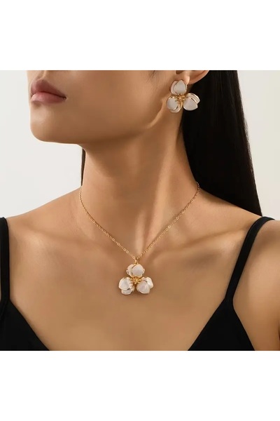 Ayzen 3-Piece Floral Necklace and Earring Set