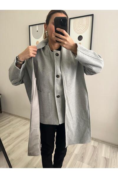 TB Butik Gray Short Cashmere Coat with Detachable Wide Shawl