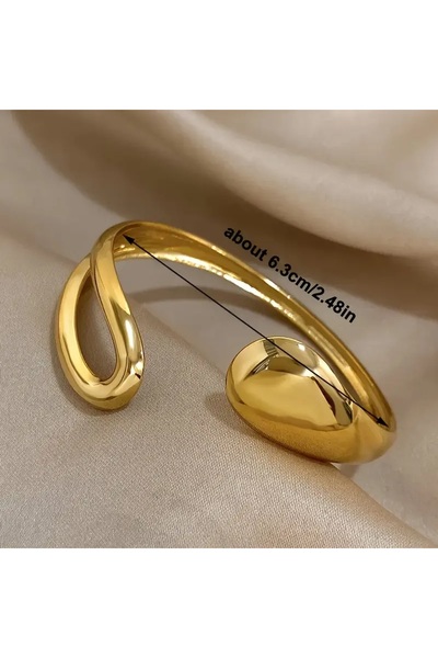 Ayzen Stylish Adjustable Bracelet