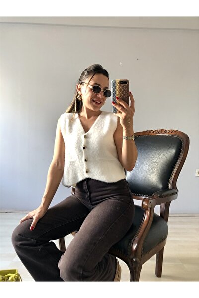 Gözde Tasarım Butik Women's V-Neck Buttoned White Color Soft Knitted Tricot Vest