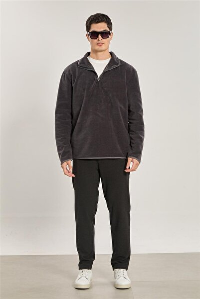 BARRELS AND OIL Men's Half-Zip Fleece Sweatshirt - Anthracite