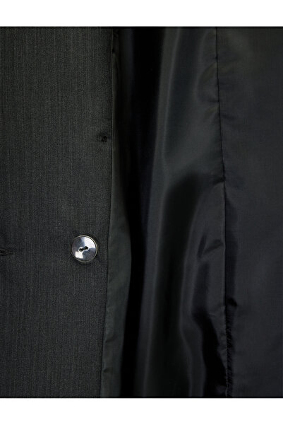 Koton διπλό πέτο Μπλέιζερ με μακρυμάνικο γιακά και λεπτομέρεια τσέπης με κουμπιά