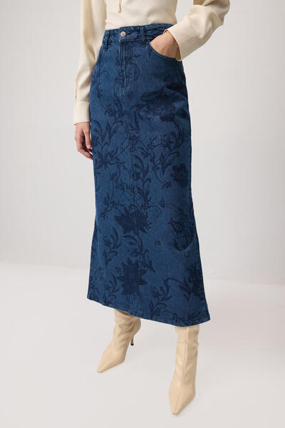 Touché Privé Printed Denim Skirt