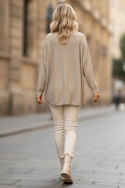 Chiccy Italian Beige Pool Neck Long Sleeve Slim Star Applique Casual Knitwear Blouse 70 70