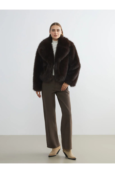 LC Waikiki LCWAIKIKI Classic Kahverengi Ceket Yaka Kadın Kürk Mont