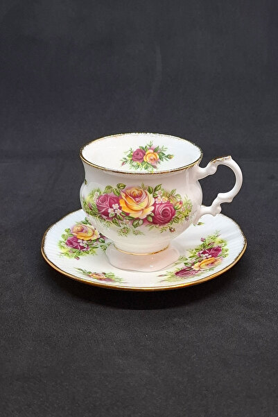 Elizabethan Staffordshire Hand Decorated Fine Bone China Yellow Red Double Coffee Cup 130 ml