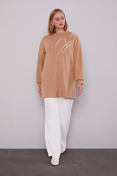 Levidor Camel Pearl Detailed Sweatshirt